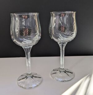 Pair Bohemia Crystal Crystalex Diana Wine Glasses Tulip Shape Goblets Pls Read..